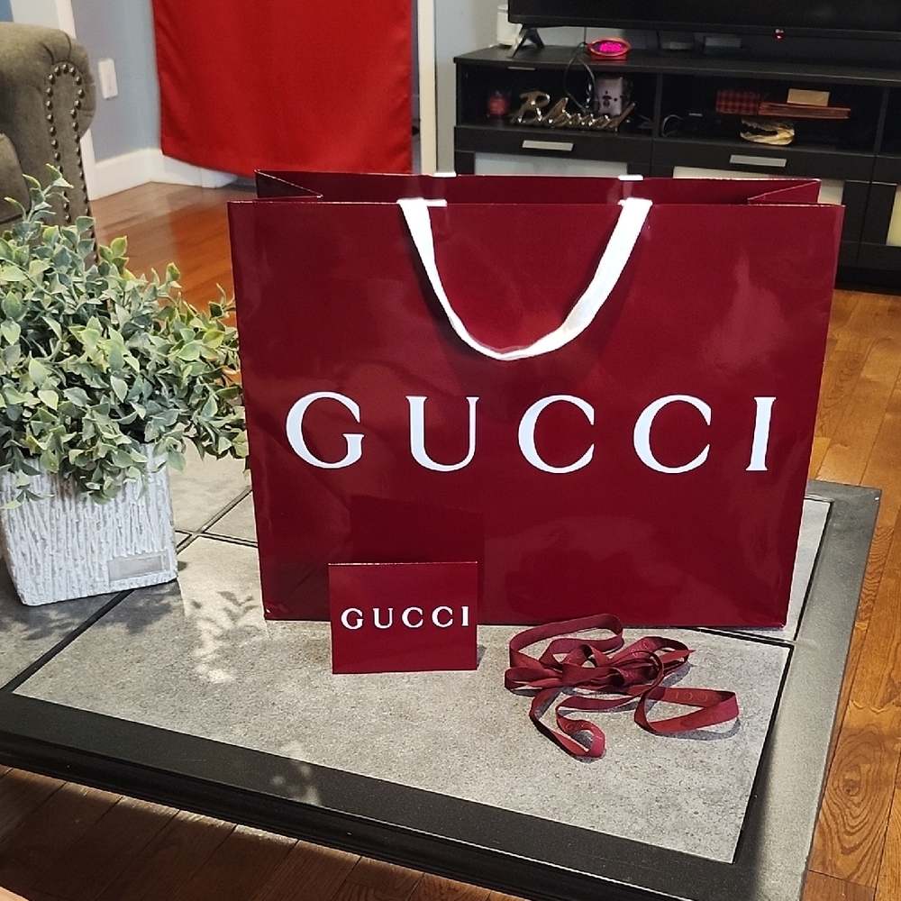 Gucci Burgundy Shopping Bag with White Handles